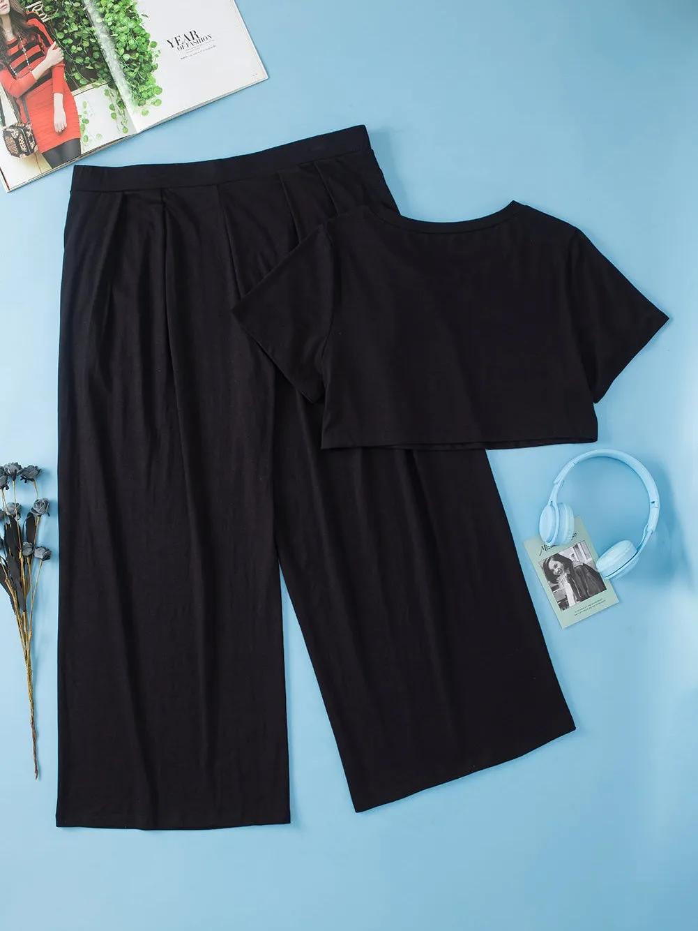 Black Plus Size Crop T-Shirt and Pleated Wide Leg Pants Set