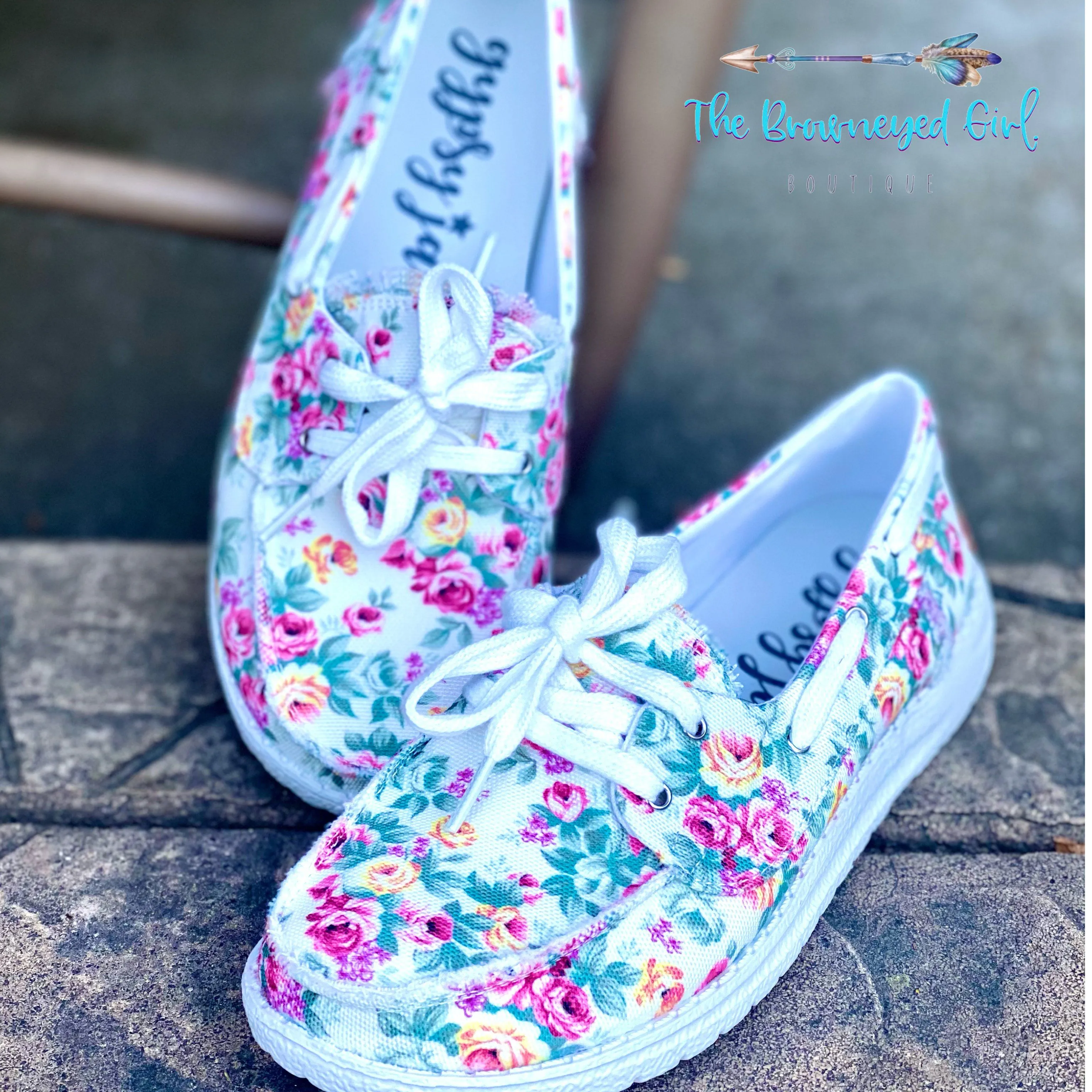 Gypsy Jazz Daisy Floral White Sneakers