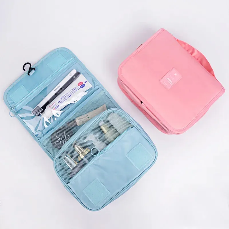 MULTIFUNCTIONAL TRAVEL COSMETIC ORGANIZER