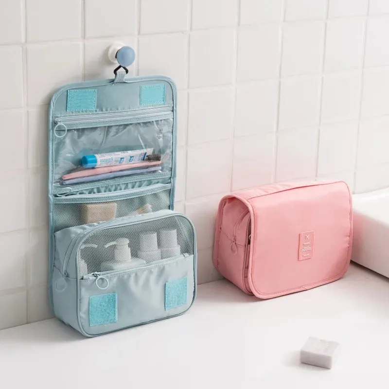 MULTIFUNCTIONAL TRAVEL COSMETIC ORGANIZER