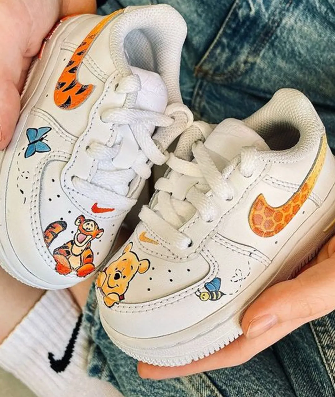 NIKE AIR FORCE 1 WINNIE THE POOH KIDS